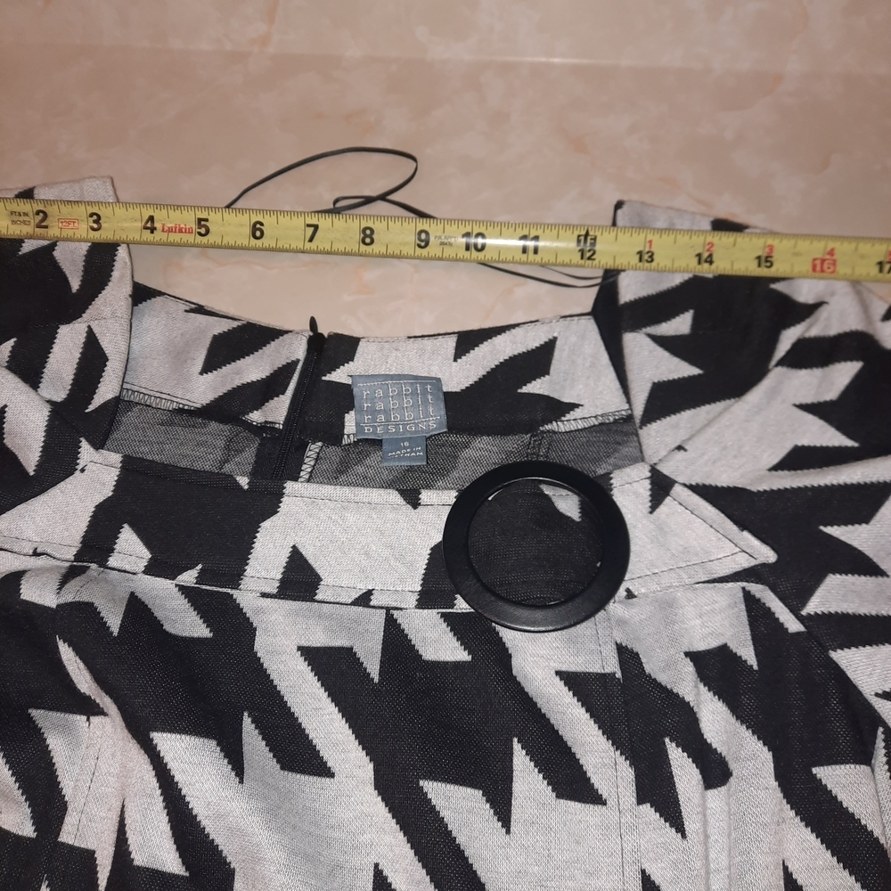 Rabbit Rabbit Rabbit Monochrome Zigzag Dress - Picture 7 of 12